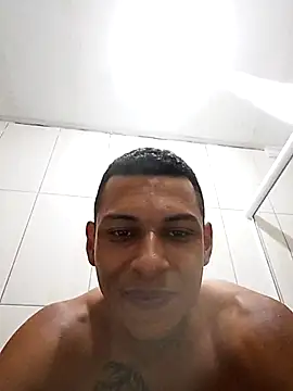 oPretin013 online show from November 10, 2025, 4:28 am