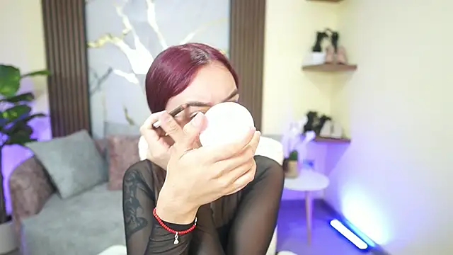 TessaaFox online show from January 13, 2026, 11:47 am