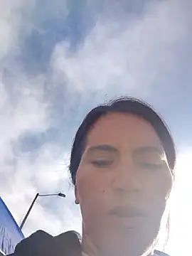 Snapshot of mr_arte chatting on November 11, 2025, 12:33 pm mr arte online show from November 11, 2025, 12:33 pm