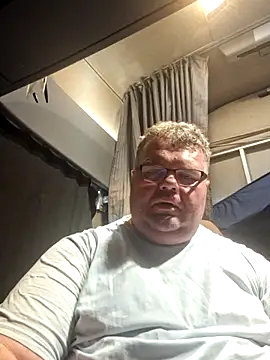 Grase44 online show from November 6, 2025, 3:05 pm