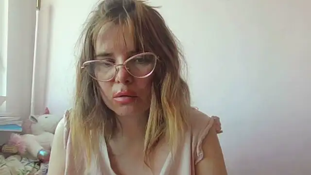 HornyElena online show from November 22, 2025, 11:53 am