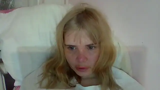 Snapshot of HornyElena chatting on January 31, 2026, 7:12 pm HornyElena online show from January 31, 2026, 7:12 pm