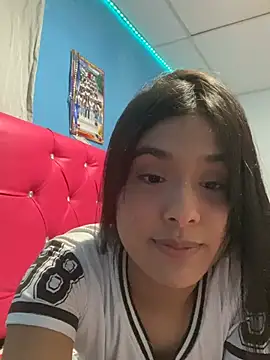 Snapshot of Chiquinquira3 chatting on June 30, 2026, 5:29 am Chiquinquira3 online show from June 30, 2026, 5:29 am