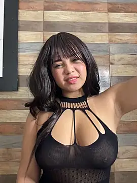 Snapshot of LoliitaBennett chatting on February 26, 2026, 2:44 am LoliitaBennett online show from February 26, 2026, 2:44 am