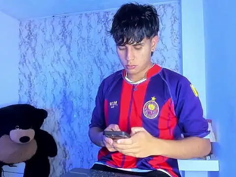 Valentino Lane online show from February 15, 2026, 2:34 am