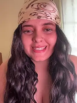 candicewest  online show from March 27, 2026, 4:30 pm