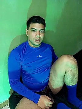 UrielRay13 online show from November 7, 2025, 11:41 pm