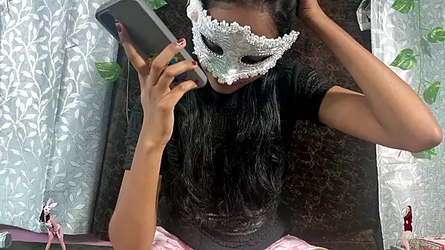 leenaboyxh online show from January 11, 2026, 10:55 am