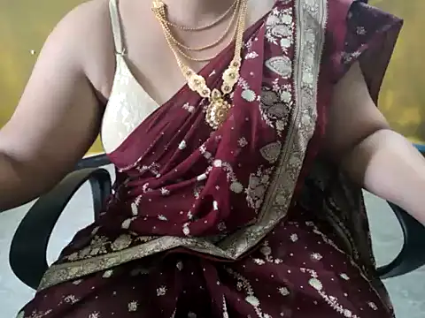 Snapshot of Tamil_VirginAss2 chatting on January 17, 2026, 5:55 am Tamil VirginAss2 online show from January 17, 2026, 5:55 am