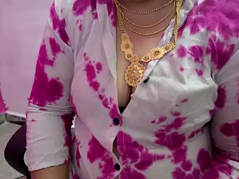 Snapshot of Tamil_VirginAss2 chatting on February 15, 2026, 12:59 pm Tamil VirginAss2 online show from February 15, 2026, 12:59 pm