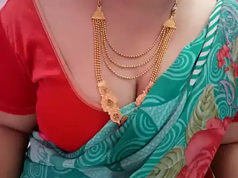 Snapshot of Tamil_VirginAss2 chatting on March 2, 2026, 5:41 am Tamil VirginAss2 online show from March 2, 2026, 5:41 am