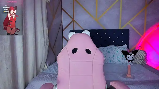 Snapshot of _vaiolet_owo chatting on March 4, 2026, 8:00 am vaiolet owo online show from March 4, 2026, 8:00 am