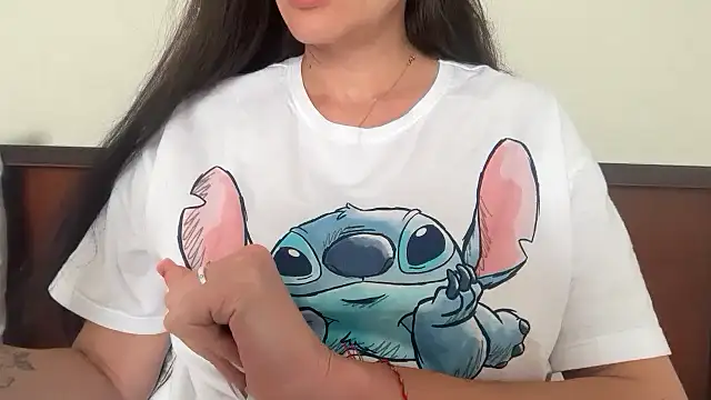 Angelinaa19 online show from April 11, 2026, 8:51 am