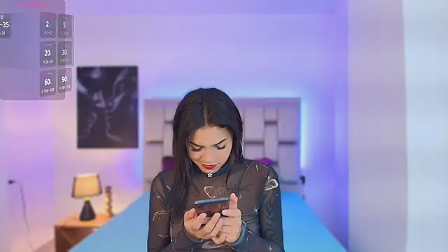 Steffy morelii online show from November 12, 2025, 2:04 am