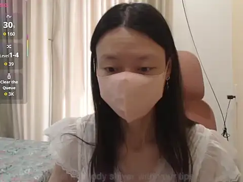 Lil-Cherries online show from November 29, 2025, 2:55 am