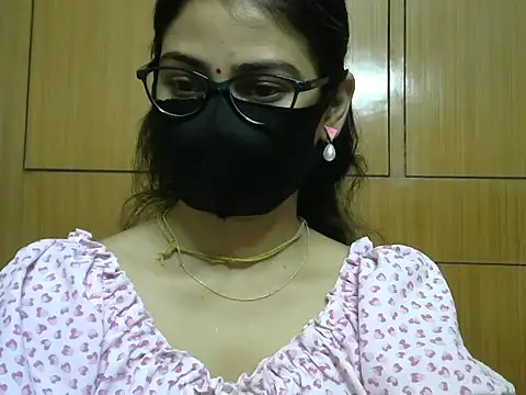 Fairy Pie online show from April 3, 2026, 8:26 pm