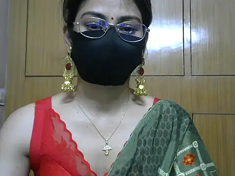 Snapshot of Fairy_Pie chatting on May 29, 2026, 5:19 pm Fairy Pie online show from May 29, 2026, 5:19 pm