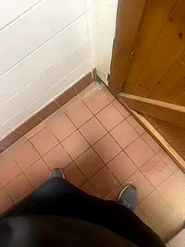 Snapshot of CountryFeet chatting on November 6, 2025, 6:23 pm CountryFeet online show from November 6, 2025, 6:23 pm