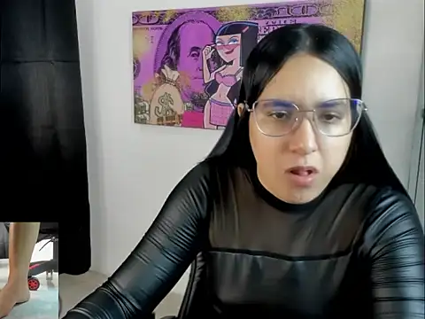 queen findom1 online show from December 22, 2025, 2:55 am