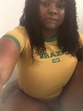 Fxncymuse online show from February 1, 2026, 4:05 pm