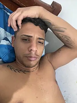 Yefridudamelflores online show from April 9, 2026, 9:59 am