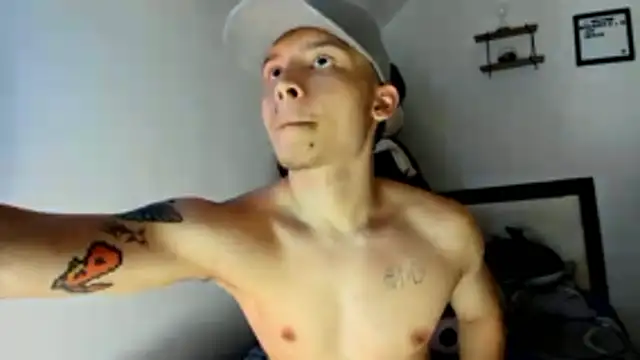 Snapshot of Zeus_Jeff chatting on November 7, 2025, 8:46 pm Zeus Jeff online show from November 7, 2025, 8:46 pm