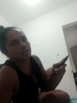  Lizeth  online show from February 15, 2026, 8:52 pm