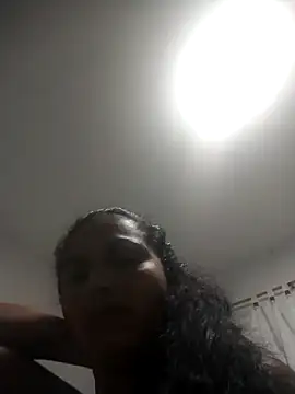  Lizeth  online show from April 13, 2026, 2:26 am