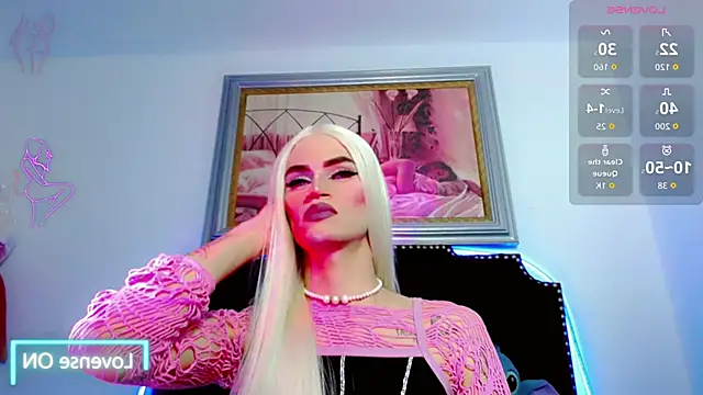 Aidana kalaff ts online show from November 11, 2025, 3:01 am