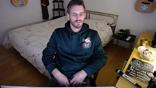 skatejocke online show from November 25, 2025, 4:18 pm