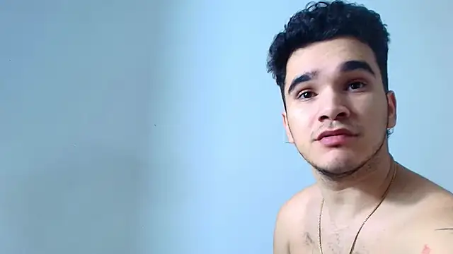 Snapshot of BrandoCraw chatting on December 15, 2025, 2:50 am BrandoCraw online show from December 15, 2025, 2:50 am