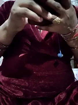 Snapshot of Mastani_bhabhi chatting on May 13, 2026, 5:53 pm Mastani bhabhi online show from May 13, 2026, 5:53 pm