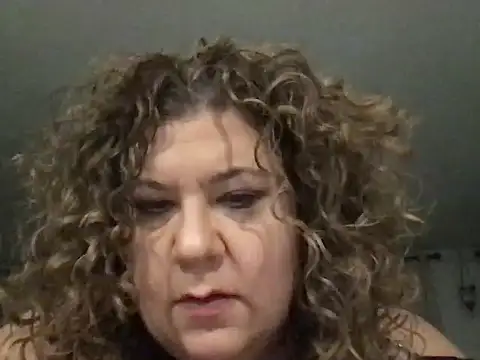 lilwilogurl online show from November 7, 2025, 5:23 am