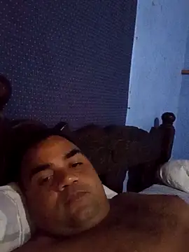 Snapshot of CUTE_V_LOVE chatting on November 27, 2025, 5:24 pm CUTE V LOVE online show from November 27, 2025, 5:24 pm