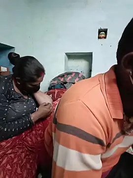 Snapshot of Janhvi_bhabhi_ji chatting on February 16, 2026, 1:32 pm Janhvi bhabhi ji online show from February 16, 2026, 1:32 pm