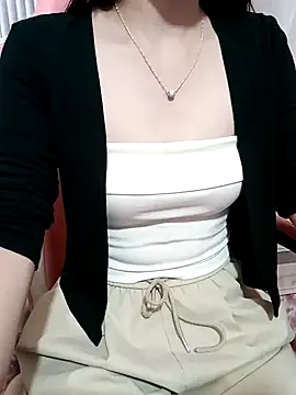 Ella039 online show from December 5, 2025, 5:06 am