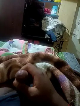 Snapshot of Kmahes01 chatting on December 16, 2025, 7:51 pm Kmahes01 online show from December 16, 2025, 7:51 pm