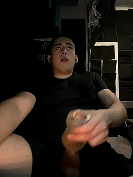 juiceloof online show from December 3, 2025, 8:58 am