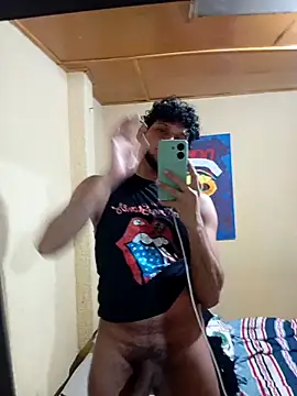 prototipoA45 online show from November 24, 2025, 3:39 am