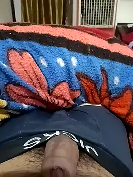 xoxo7-6 online show from December 1, 2025, 10:49 am