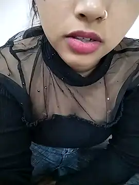 Snapshot of Sexy_Divya__ chatting on December 17, 2025, 6:07 am Sexy Divya online show from December 17, 2025, 6:07 am