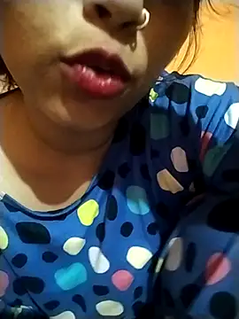 Sexy Divya   online show from June 2, 2026, 6:41 pm