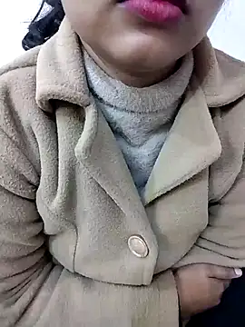 Snapshot of Sexy_Divya__ chatting on January 7, 2026, 6:18 am Sexy Divya online show from January 7, 2026, 6:18 am