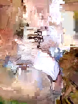 Snapshot of Mleng7677 chatting on November 19, 2025, 7:36 pm Mleng7677 online show from November 19, 2025, 7:36 pm