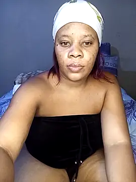 Emmylove-xr25 online show from February 6, 2026, 8:16 pm