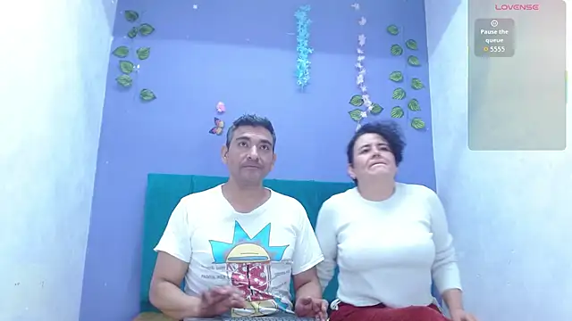 avictoriacruzcm online show from November 8, 2025, 6:39 am