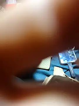 Snapshot of Lynly_k2 chatting on February 14, 2026, 3:51 am Lynly k2 online show from February 14, 2026, 3:51 am