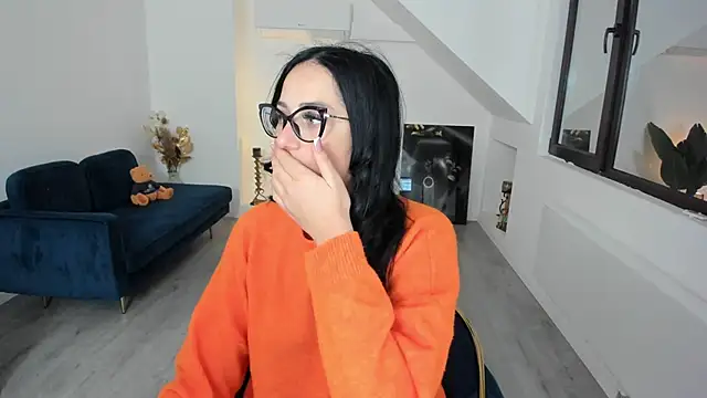 Snapshot of AnyaEvy chatting on January 17, 2026, 4:16 am AnyaEvy online show from January 17, 2026, 4:16 am