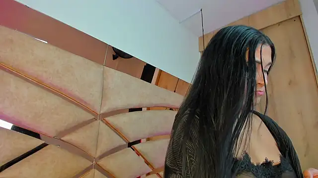 PARKERTHOMPSON online show from January 15, 2026, 7:06 pm