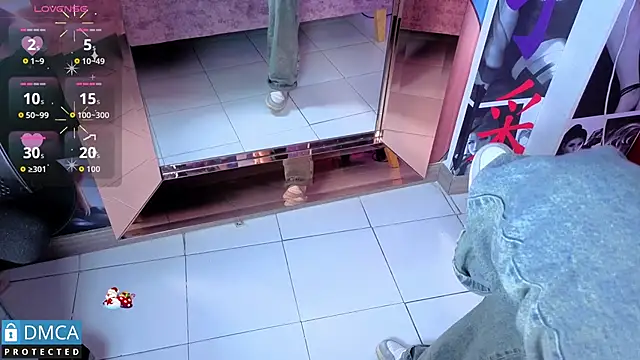 sofia sstonee  online show from December 18, 2025, 11:03 am